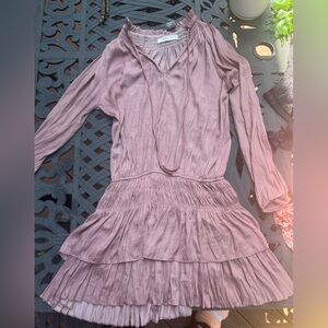 Women’s ruched Mustard Seed dress pinkish color beautiful quality